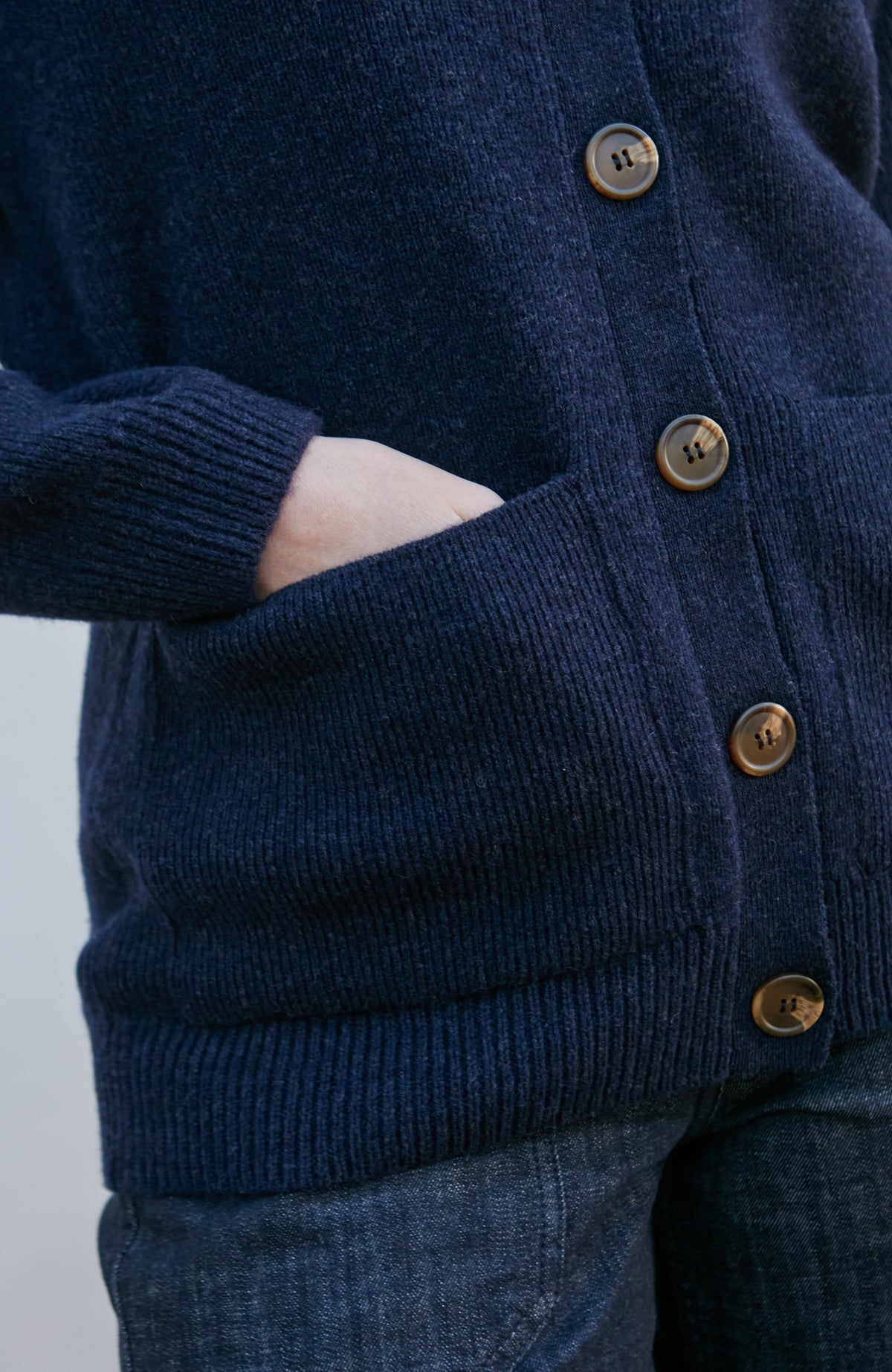 Womens Lambswool V Neck Ribbed Cardigan with Pockets